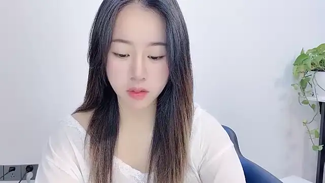 chloe-01 online show from 4, 2, 2026