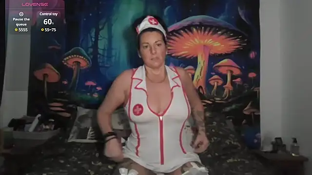 tattoomilf86 online show from 4, 12, 2024