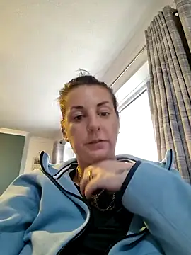 tattoomilf86 online show from 29, 1, 2025