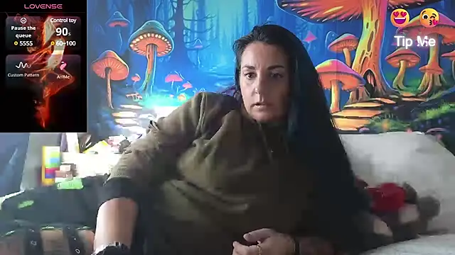 tattoomilf86 online show from 24, 2, 2025