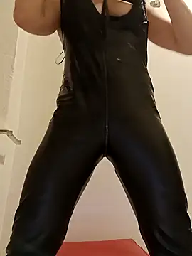 VanessaBraun online show from 15, 1, 2025