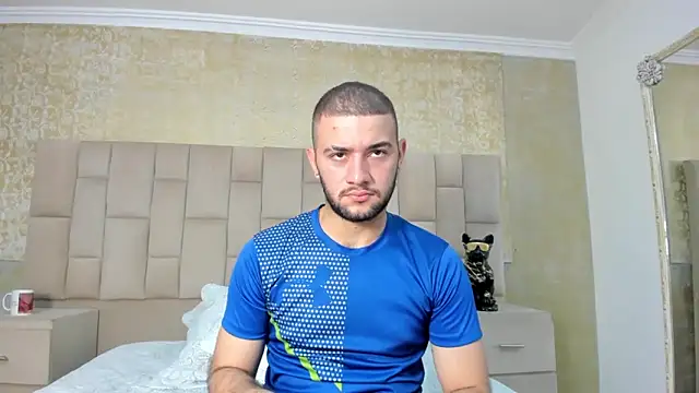 Snapshot of MaximusDick1_ chatting on 16, 10, 2025 MaximusDick1 online show from 16, 10, 2025