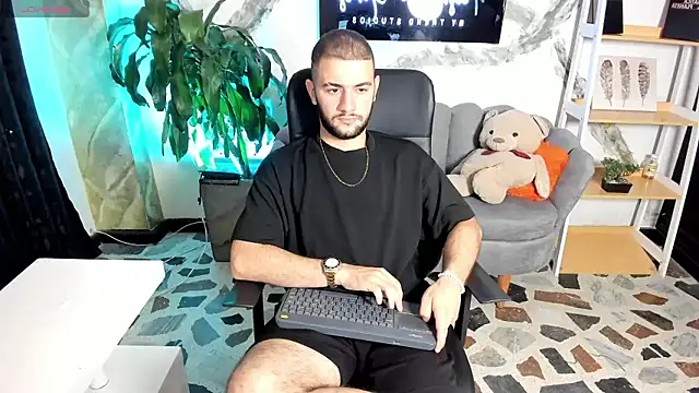 MaximusDick1  online show from 12, 1, 2026