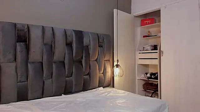 Snapshot of Lorena_Vieira_ chatting on 8, 2, 2025 Lorena Vieira online show from 8, 2, 2025