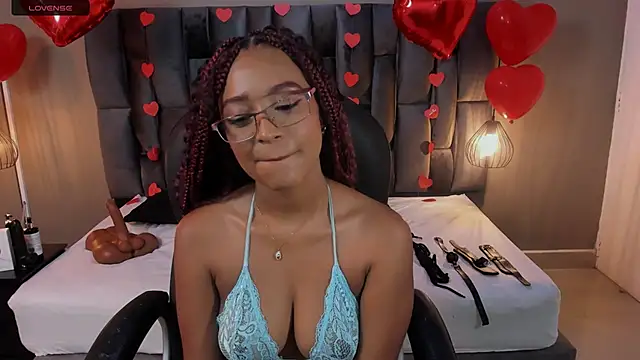 Snapshot of Lorena_Vieira_ chatting on 12, 2, 2025 Lorena Vieira online show from 12, 2, 2025