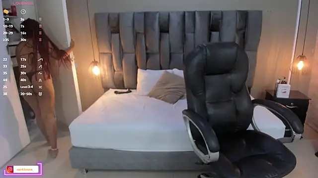 Snapshot of Lorena_Vieira_ chatting on 10, 3, 2025 Lorena Vieira online show from 10, 3, 2025