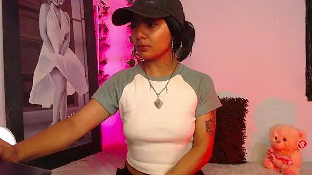 Snapshot of sofi_soft_ chatting on 20, 1, 2025 sofi soft online show from 20, 1, 2025