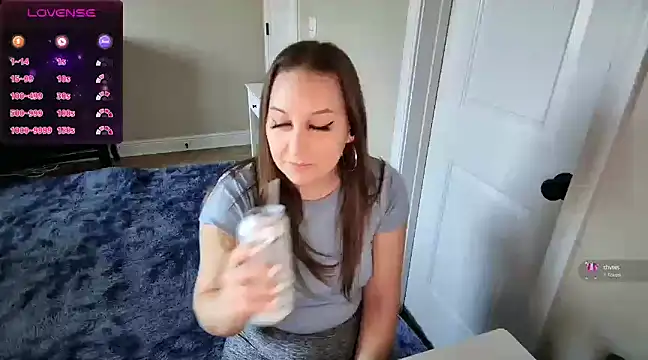 Snapshot of Brooklyn_Bee chatting on 30, 1, 2025 Brooklyn Bee online show from 30, 1, 2025