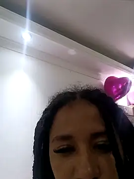 Snapshot of devi_black13_ chatting on 3, 12, 2024 devi black13 online show from 3, 12, 2024