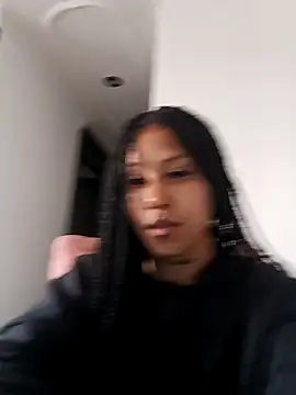 Snapshot of devi_black13_ chatting on 4, 3, 2025 devi black13 online show from 4, 3, 2025