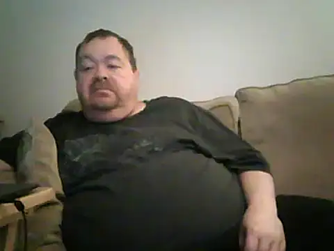 Snapshot of hitman_35 chatting on 3, 12, 2024 hitman 35 online show from 3, 12, 2024