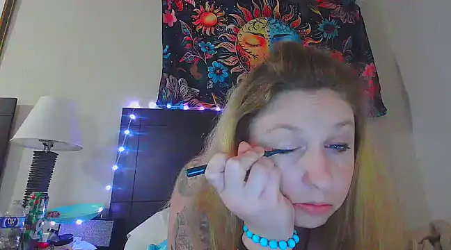 Wonder Lust27 online show from 20, 3, 2025