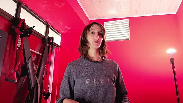 Ambar Roux  online show from 19, 3, 2026