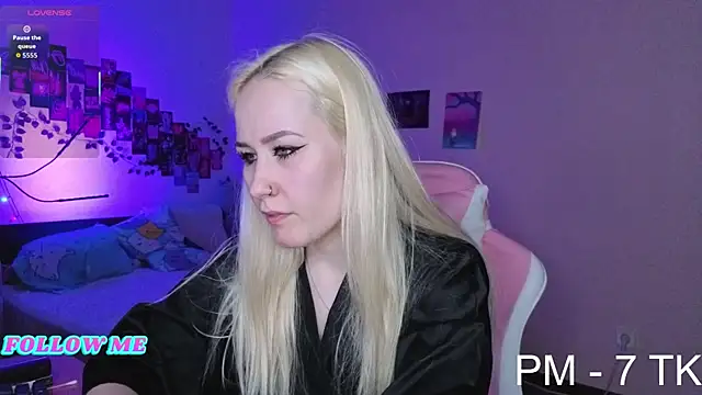 Bunny  of love online show from 1, 12, 2025