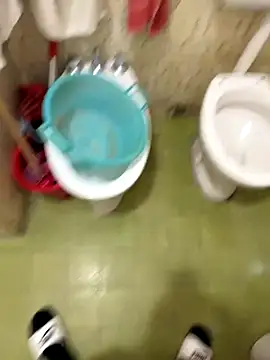 Snapshot of Miky_21 chatting on 22, 9, 2025 Miky 21 online show from 22, 9, 2025