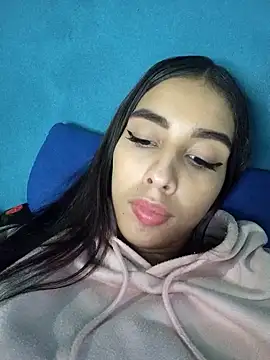 Dayana102 online show from 9, 12, 2024