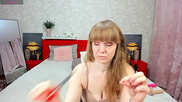 Snapshot of KattyPeachX chatting on 25, 2, 2026 KattyPeachX online show from 25, 2, 2026