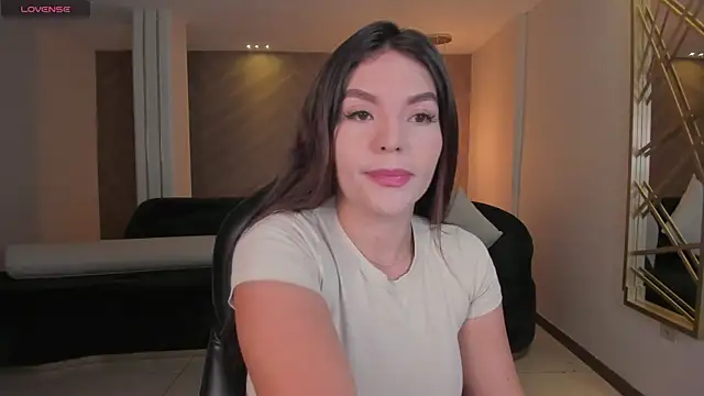 Snapshot of ValeriaRoldanX chatting on 2, 3, 2026 ValeriaRoldanX online show from 2, 3, 2026