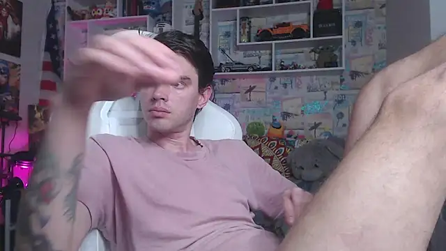 Mike Burn online show from 4, 3, 2025