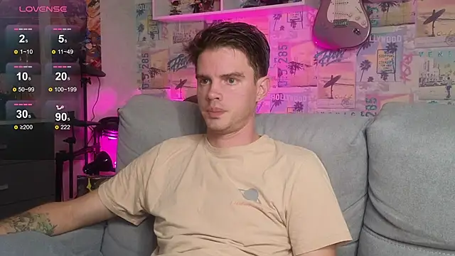 Mike Burn online show from 28, 10, 2025