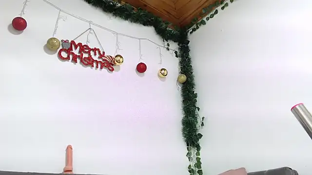 salome Queenx online show from 4, 1, 2025