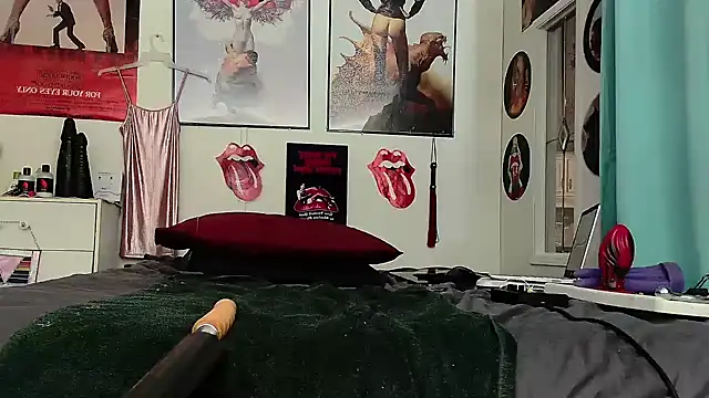 Snapshot of Alice_Love_69 chatting on 8, 12, 2024 Alice Love 69 online show from 8, 12, 2024