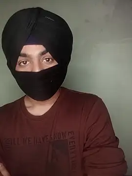 Snapshot of weeif chatting on 24, 11, 2025 weeif online show from 24, 11, 2025