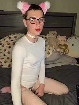 Snapshot of YourFavTwinkie chatting on 9, 11, 2025 YourFavTwinkie online show from 9, 11, 2025