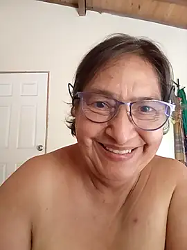 Snapshot of florecita69 chatting on 20, 10, 2025 florecita69 online show from 20, 10, 2025