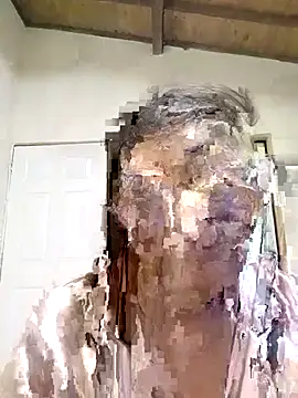 Snapshot of florecita69 chatting on 28, 10, 2025 florecita69 online show from 28, 10, 2025