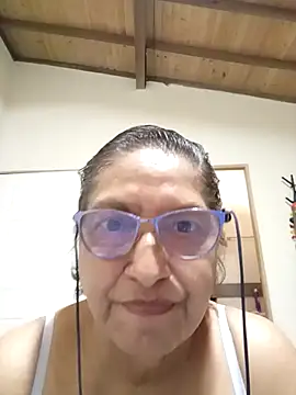 Snapshot of florecita69 chatting on 7, 11, 2025 florecita69 online show from 7, 11, 2025