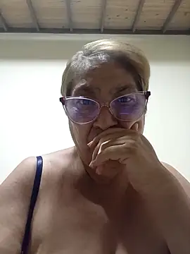 Snapshot of florecita69 chatting on 5, 3, 2026 florecita69 online show from 5, 3, 2026