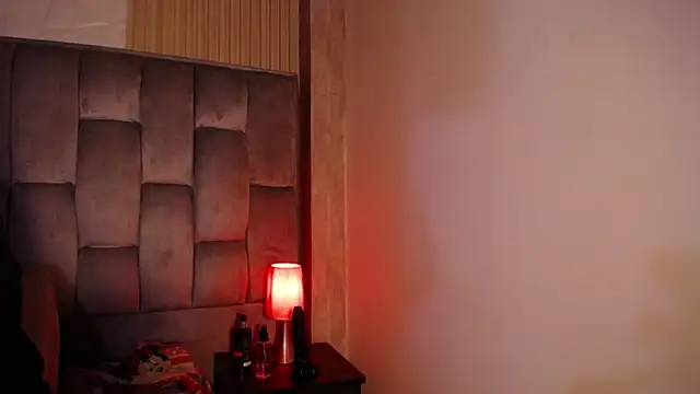 kittyhouse hs online show from 6, 2, 2025