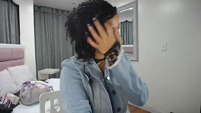 Mayaa ross online show from 4, 2, 2025