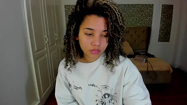 Mayaa ross online show from 13, 9, 2025