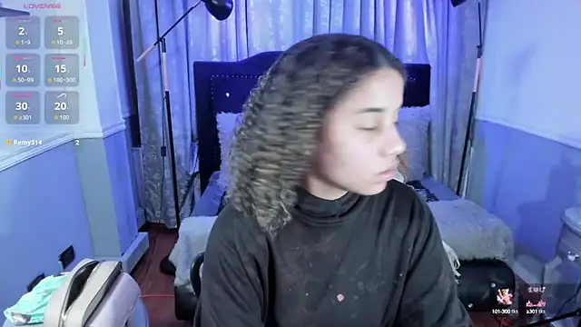 Mayaa ross online show from 18, 9, 2025