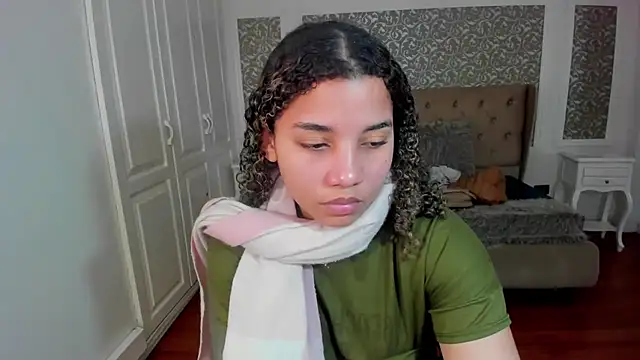 Mayaa ross online show from 8, 10, 2025