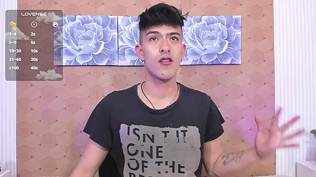 Snapshot of Ryan_Clark_ chatting on 1, 12, 2024 Ryan Clark online show from 1, 12, 2024