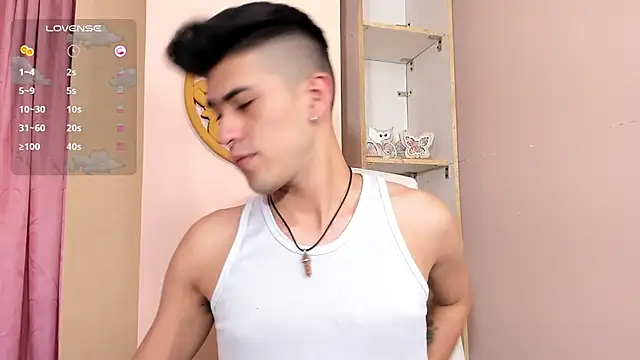 Snapshot of Ryan_Clark_ chatting on 4, 12, 2024 Ryan Clark online show from 4, 12, 2024