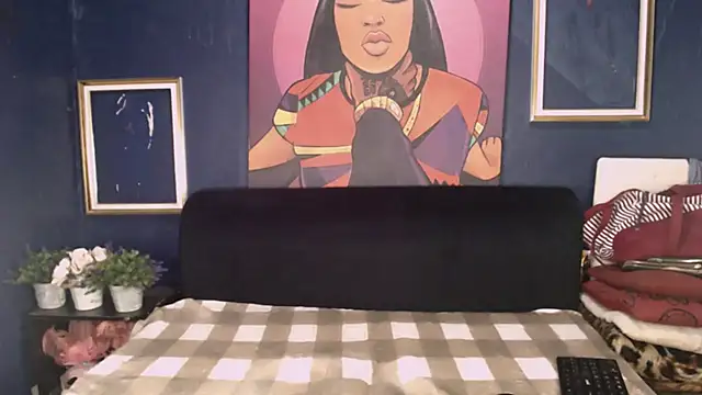 Snapshot of Littleindianmilf chatting on 16, 10, 2025 Littleindianmilf online show from 16, 10, 2025