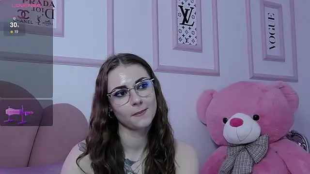 Abby  White online show from 16, 1, 2025