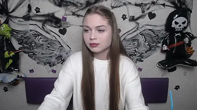 LaraPika online show from 25, 10, 2025