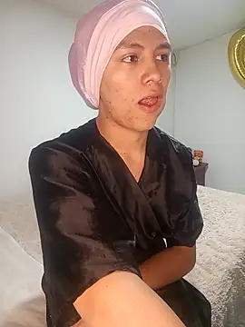 giuliana andrade online show from 11, 10, 2025