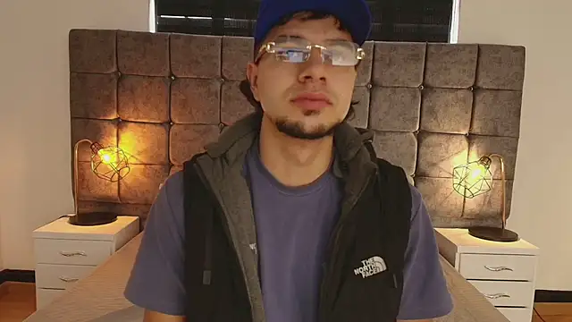 Amadeo Wild online show from 5, 3, 2025