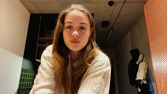 Snapshot of Celeste_Glow chatting on 1, 12, 2024 Celeste Glow online show from 1, 12, 2024