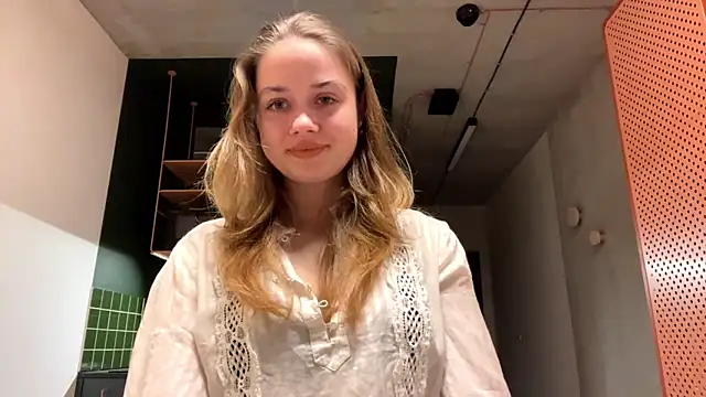 Snapshot of Celeste_Glow chatting on 11, 12, 2024 Celeste Glow online show from 11, 12, 2024