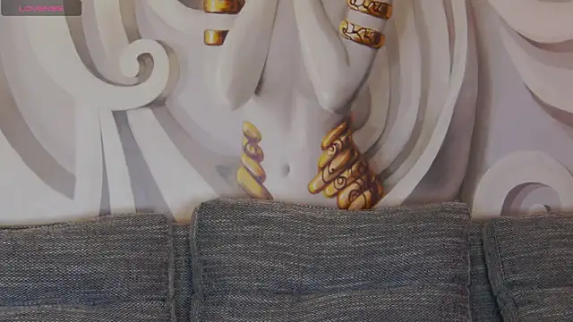 hailey peach online show from 2, 10, 2025