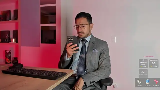 Snapshot of pablo-rincon95 chatting on 12, 11, 2025 pablo-rincon95 online show from 12, 11, 2025