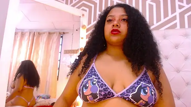 JadeSoleile online show from 21, 1, 2025