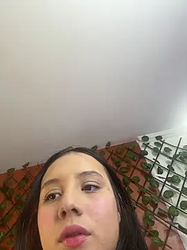 Snapshot of Emily_Trujillo chatting on 18, 10, 2025 Emily Trujillo online show from 18, 10, 2025